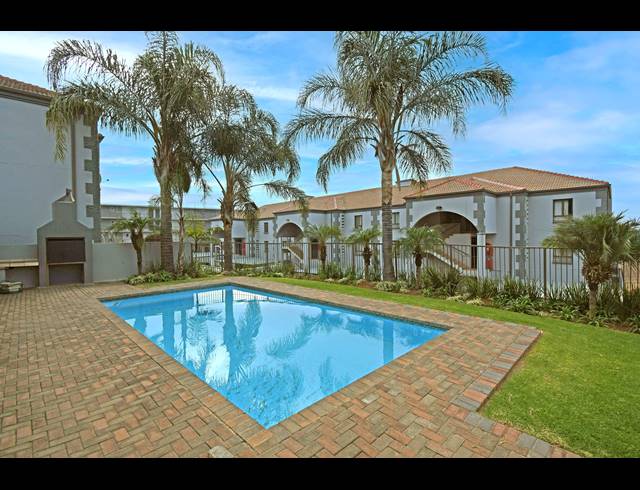 2 BEDROOM APARTMENT FOR SALE IN NORTHGATE